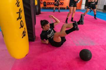 El Rocasa disfruta de una sesión de entrenamiento de Kick Boxing (Foto TA)